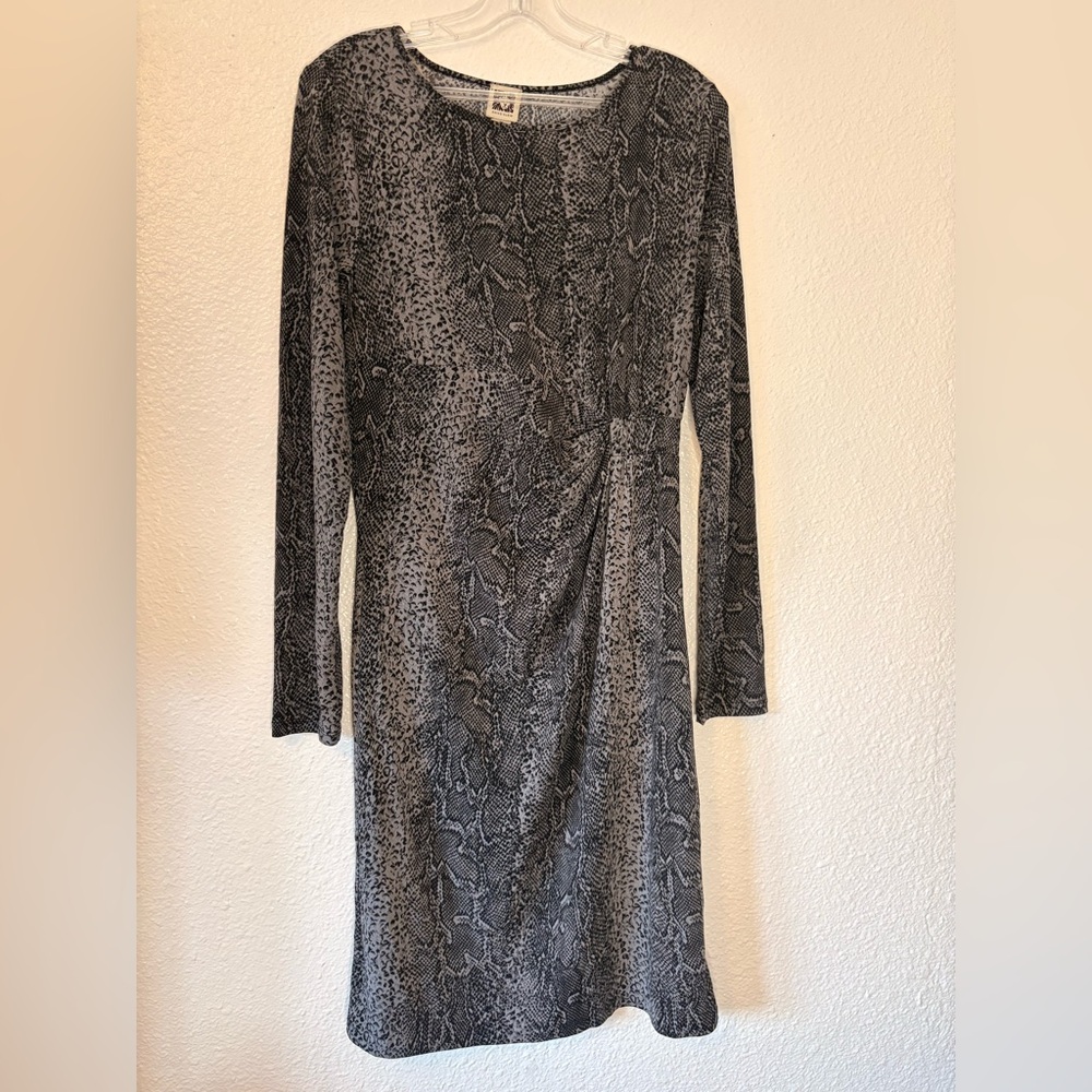 Anne Klein Black and Gray Snake Print Long Sleeve Slouch Dress
